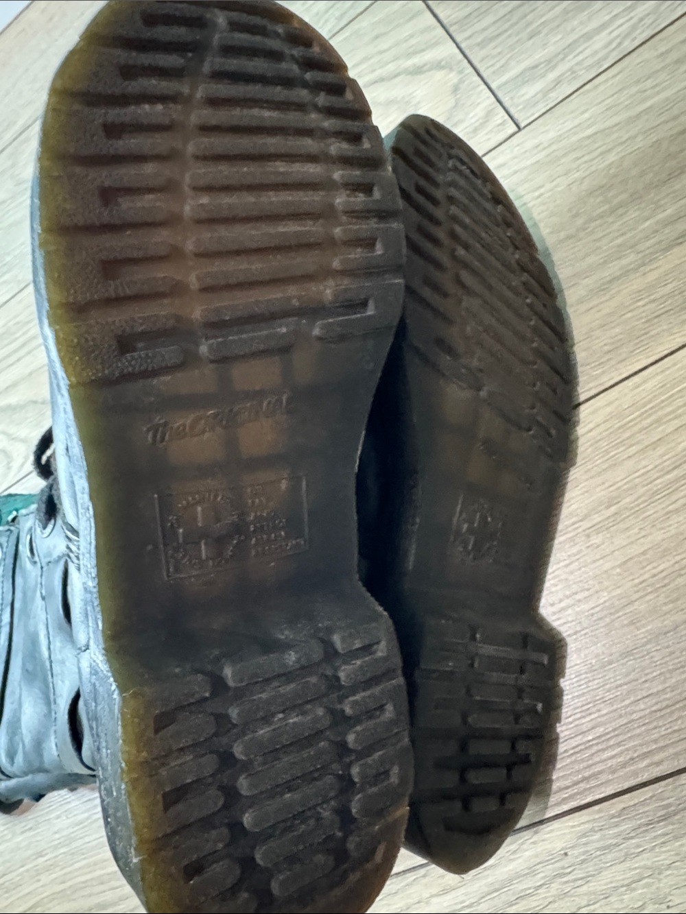Dr Martens  Leather Lace-Up Combat Boots with Green Cuff - Picture 9 of 10